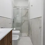 Luxury 2-bedroom Station *