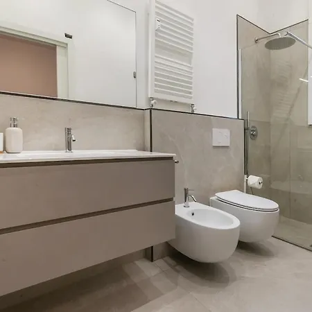 Luxury 2-bedroom Station Milan