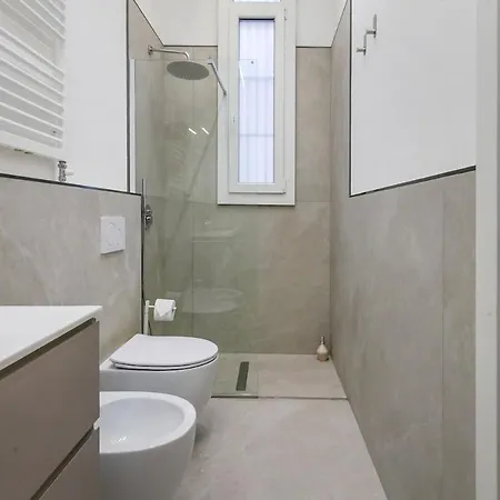 Luxury 2-bedroom Station * Milan