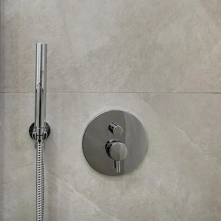 Apartment Luxury 2-bedroom Station Milan